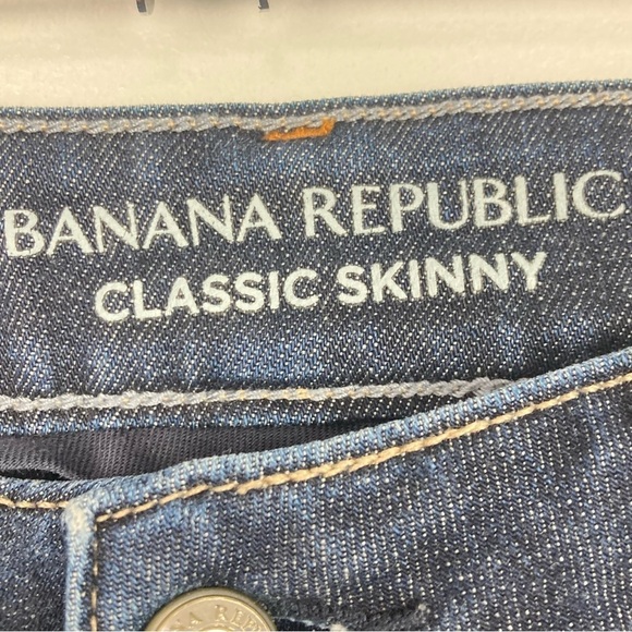 BANANA REPUBLIC Classic Skinny Jeans - Size 4 - Picture 6 of 9